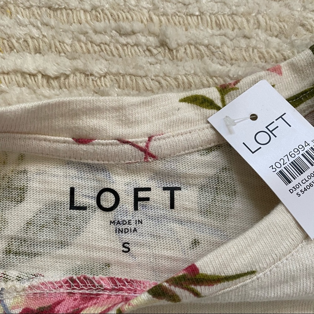 NWT Loft garden sweatshirt tee - Picture 5 of 13